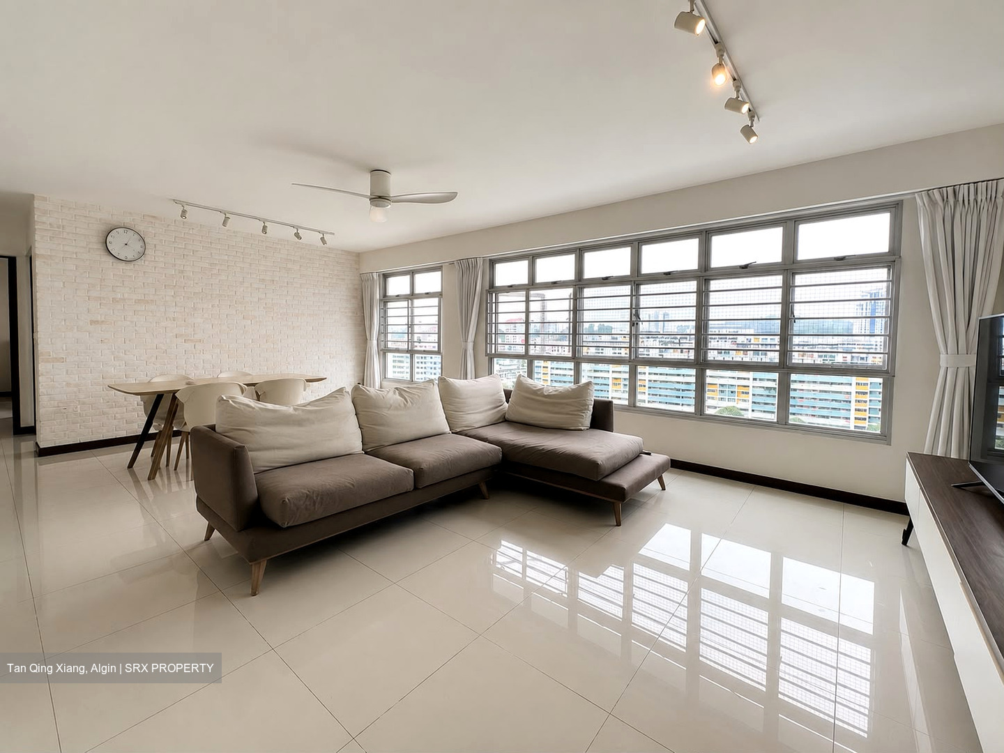 Blk 292C Skypeak @ Bukit Batok (Bukit Batok), HDB 5 Rooms #585829161